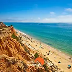 #092 Quinta Dos Figos Pool & Garden Апартаменты